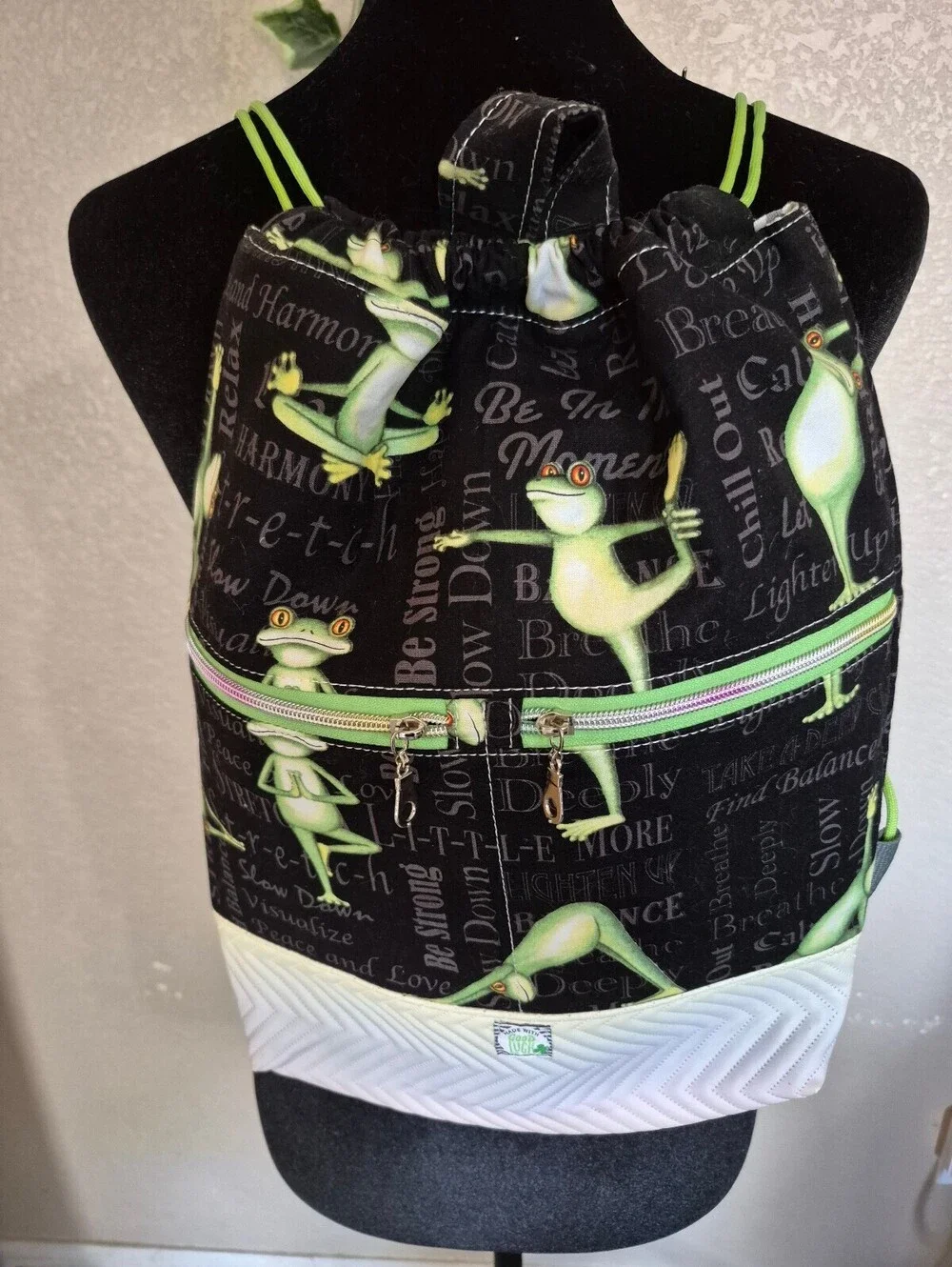 N/A yoga frog